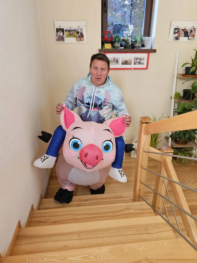 Nadmuchiwany Kostium Jadącego na Śwince