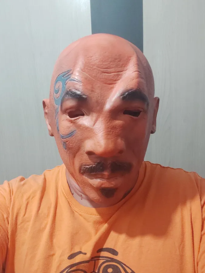 Lateksowa Maska Boksera