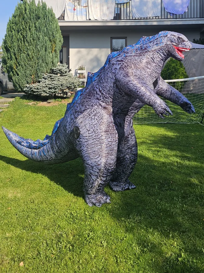Pneumatyczny (2,6 m) Mega Kostium Godzilli